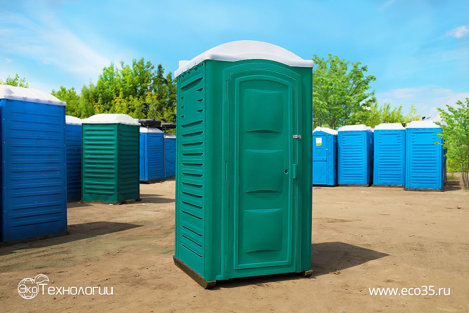 Туалетная кабина Люкс зелёного цвета с серой дверью.